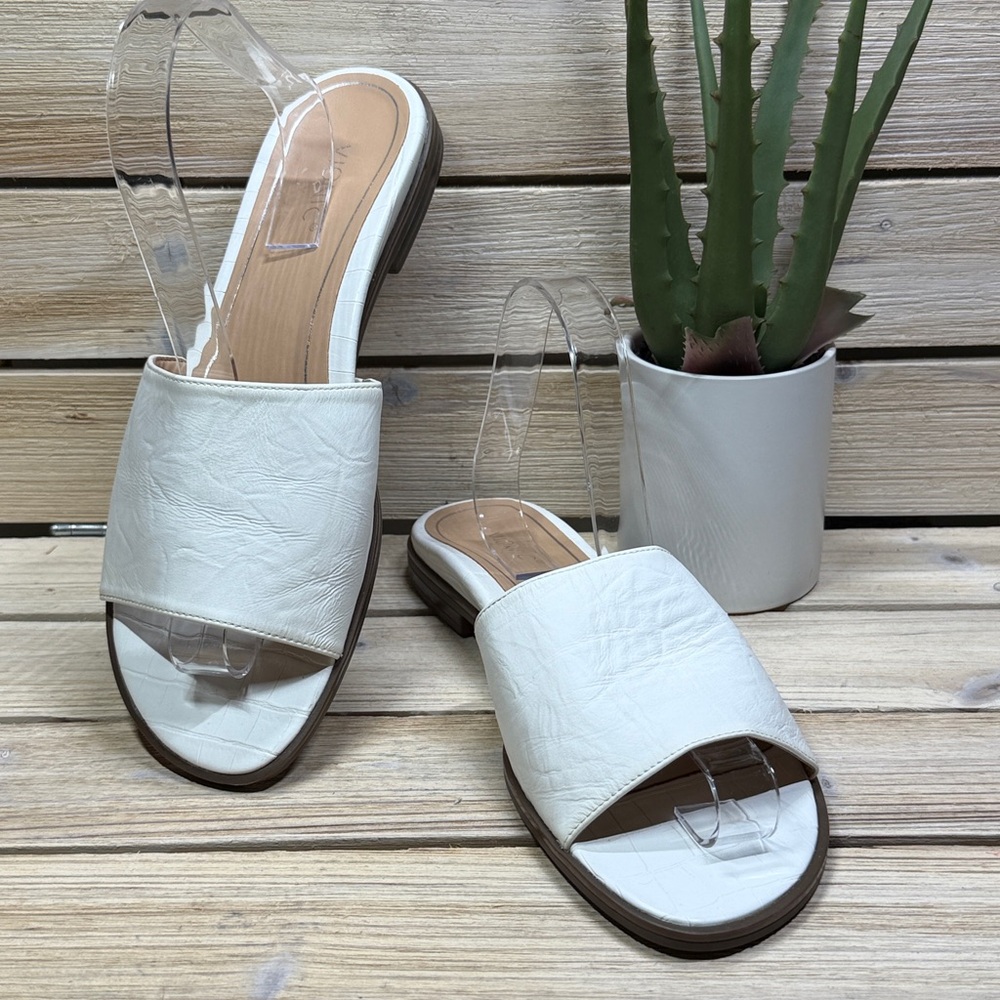 Vionic Demi Crinkle Croco Slide (white) Size 9.5
